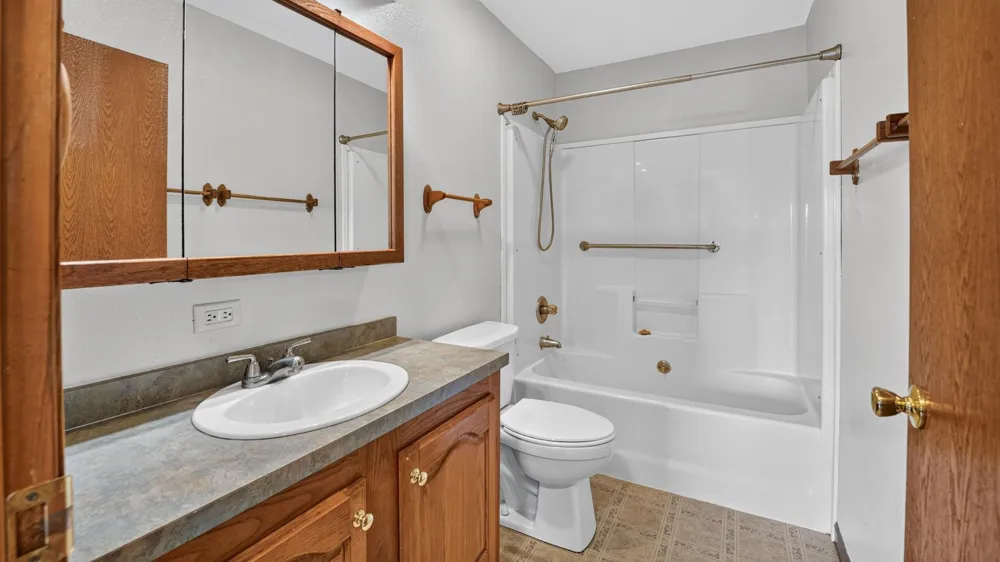 11804 100th Avenue Finlayson, MN 55735