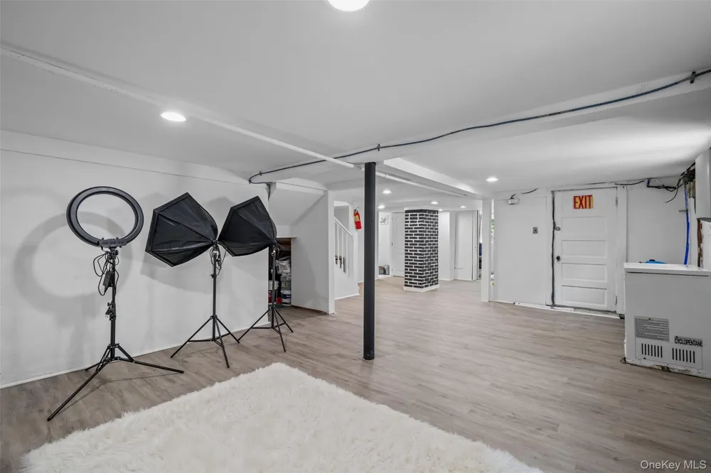 36 New Valley Road New City, NY 10956