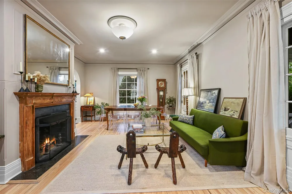11 Maple Avenue Larchmont, NY 10538