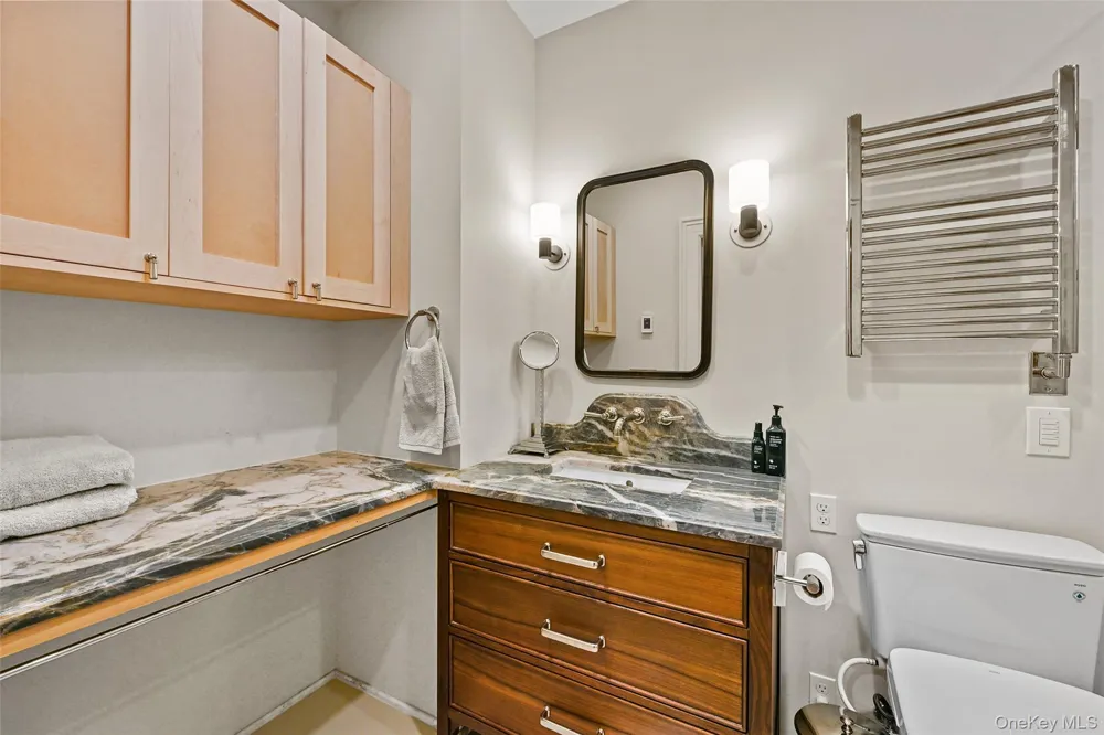 11 Maple Avenue Larchmont, NY 10538