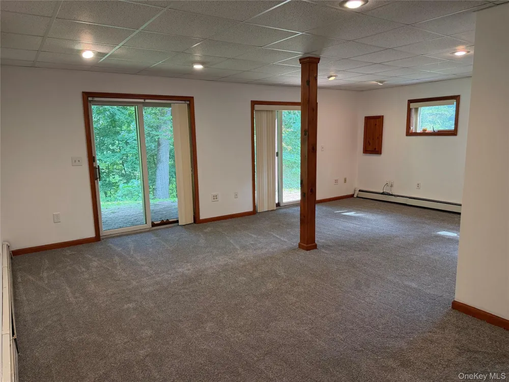 35 Moccasin View Road Fishkill, NY 12524