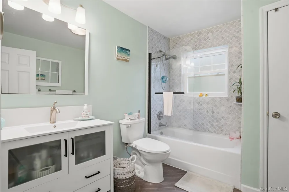 136 Chestnut Street #9B New Paltz, NY 12561