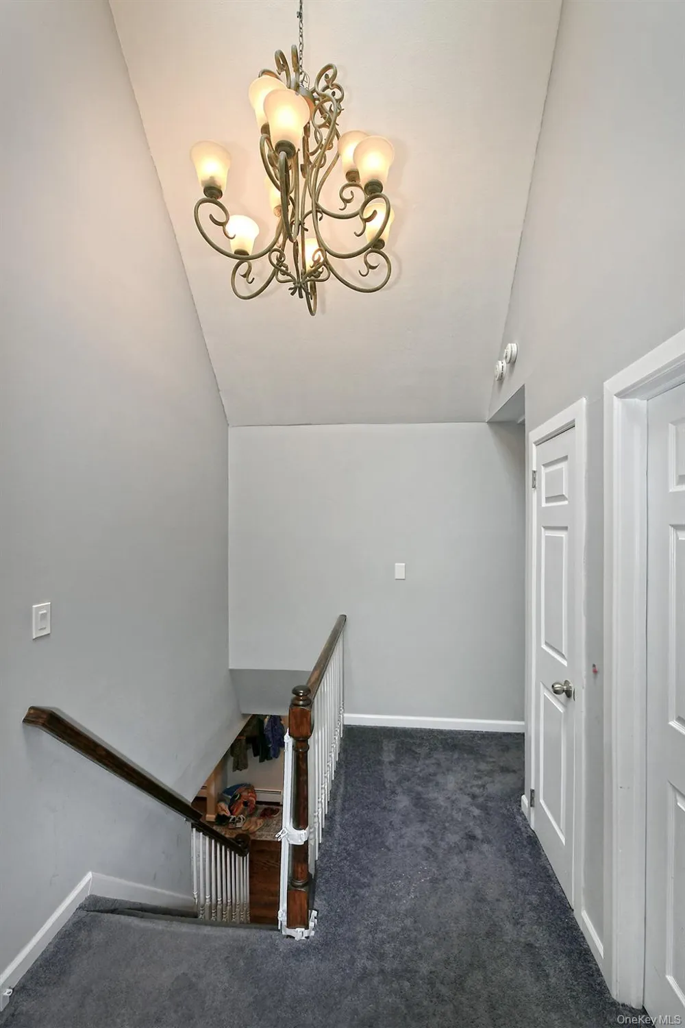 2 Buckingham Meadow Road East Setauket, NY 11733