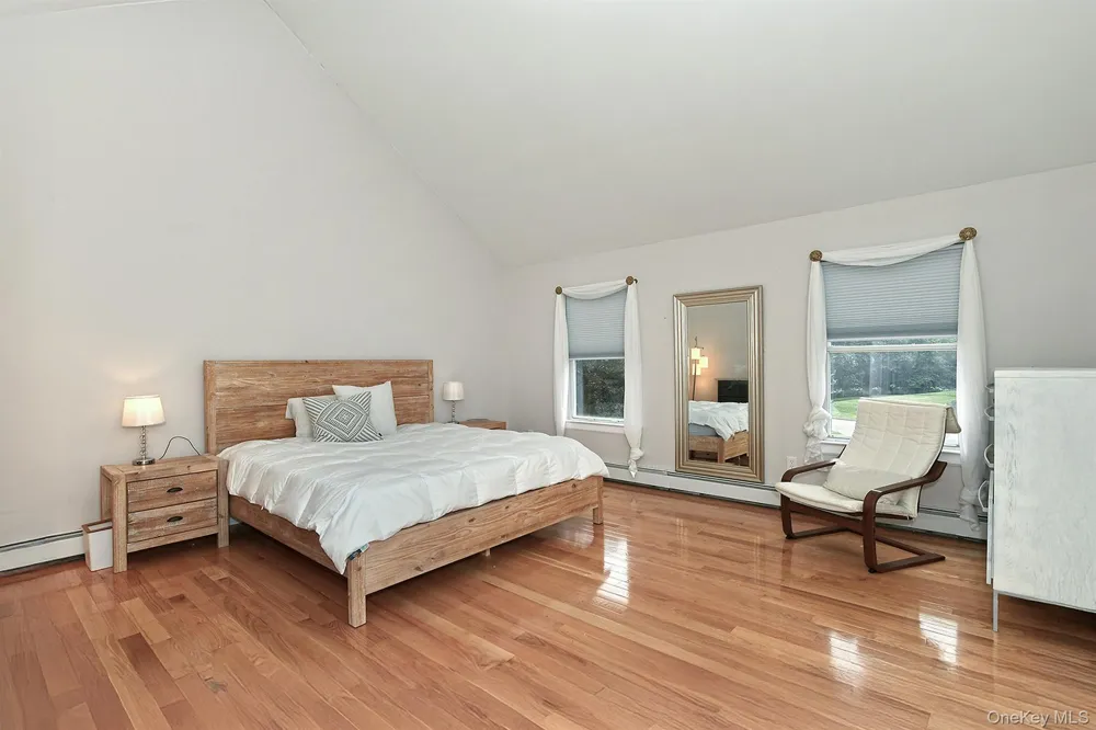 2 Buckingham Meadow Road East Setauket, NY 11733