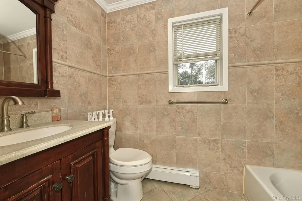 2 Buckingham Meadow Road East Setauket, NY 11733