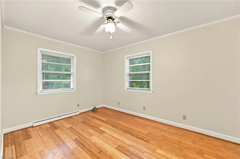 719 Greenwood Drive Burlington, NC 27217