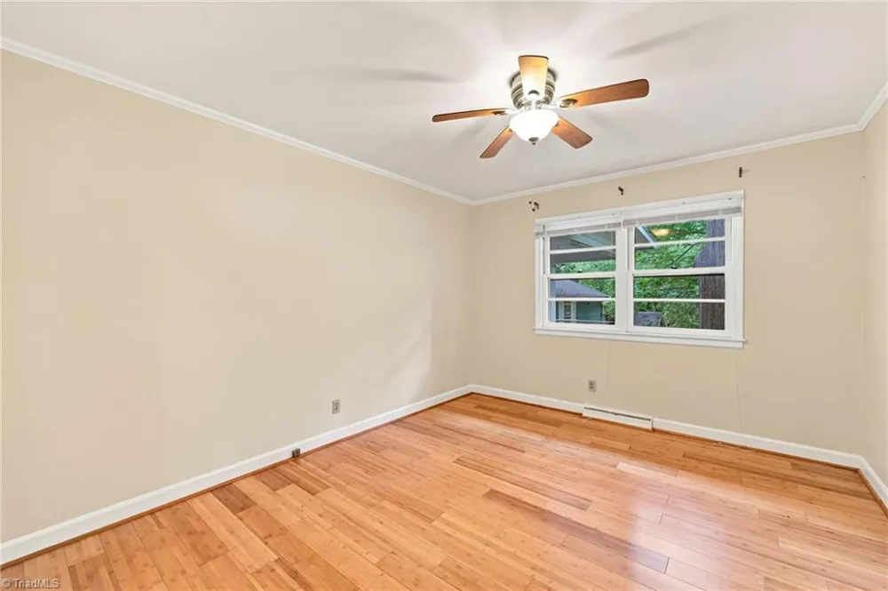 719 Greenwood Drive Burlington, NC 27217