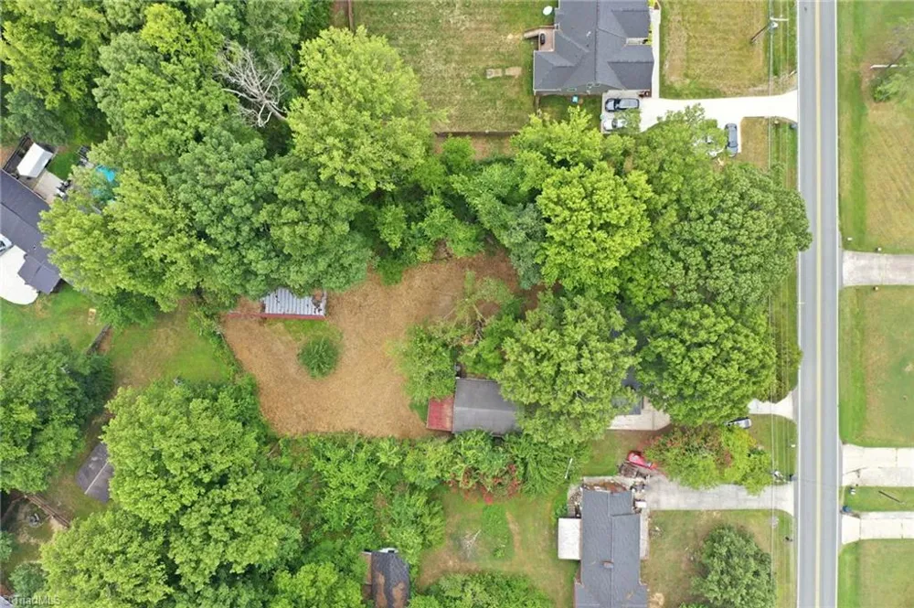 719 Greenwood Drive Burlington, NC 27217