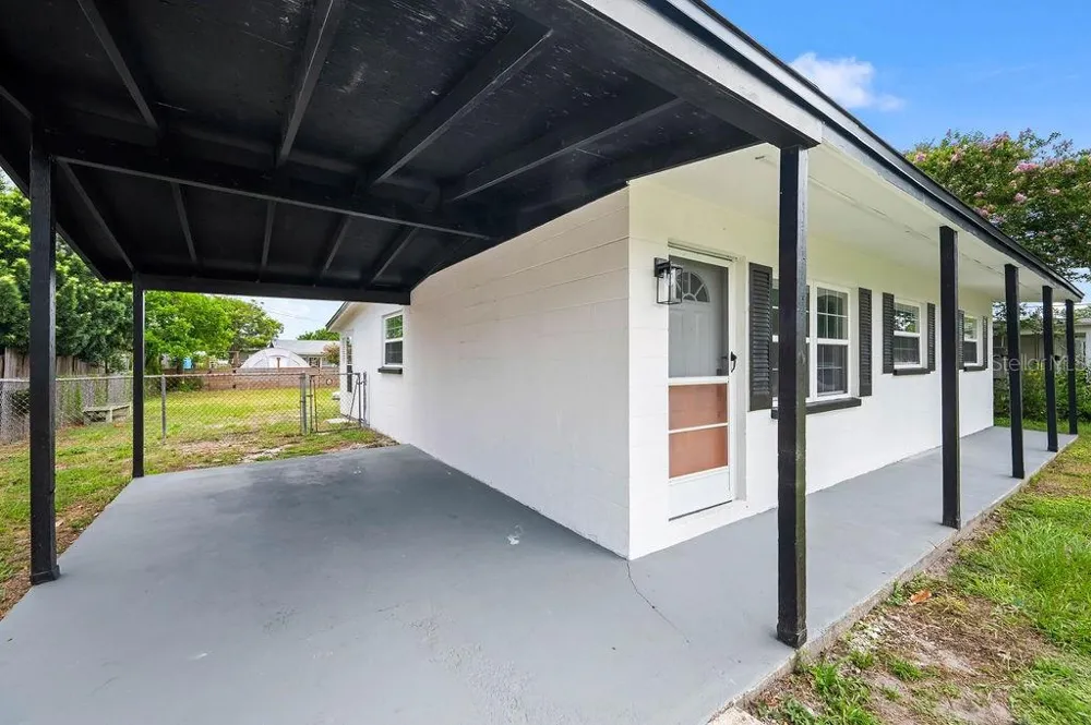 2204 SHELBY DRIVE Melbourne, FL 32935