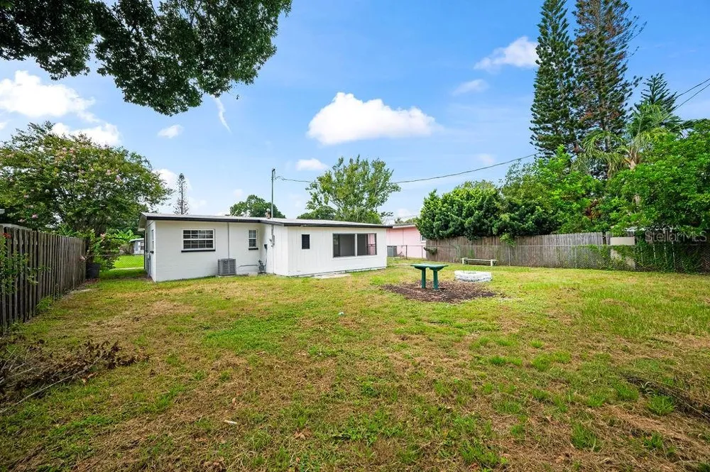 2204 SHELBY DRIVE Melbourne, FL 32935