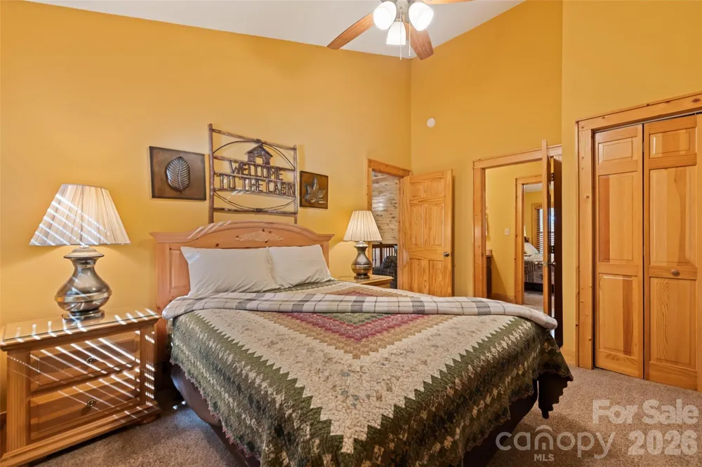 582 Tsalagi Trail Maggie Valley, NC 28751