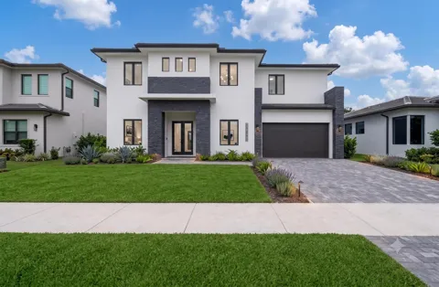13044 DAVIE OAKS DRIVE