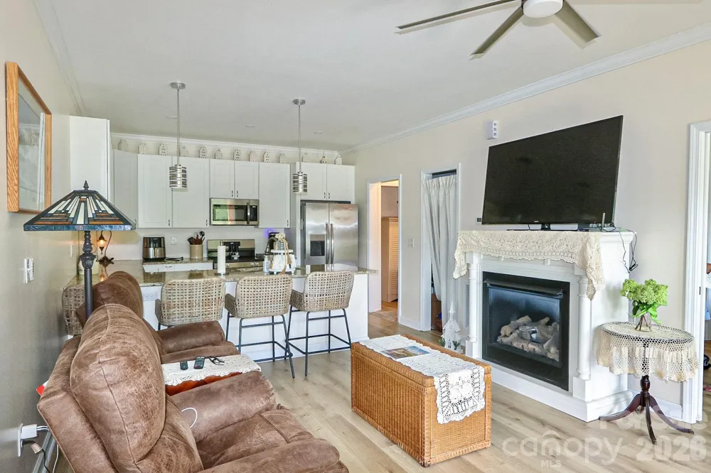 1307 Unifi Industrial Drive Yadkinville, NC 27055