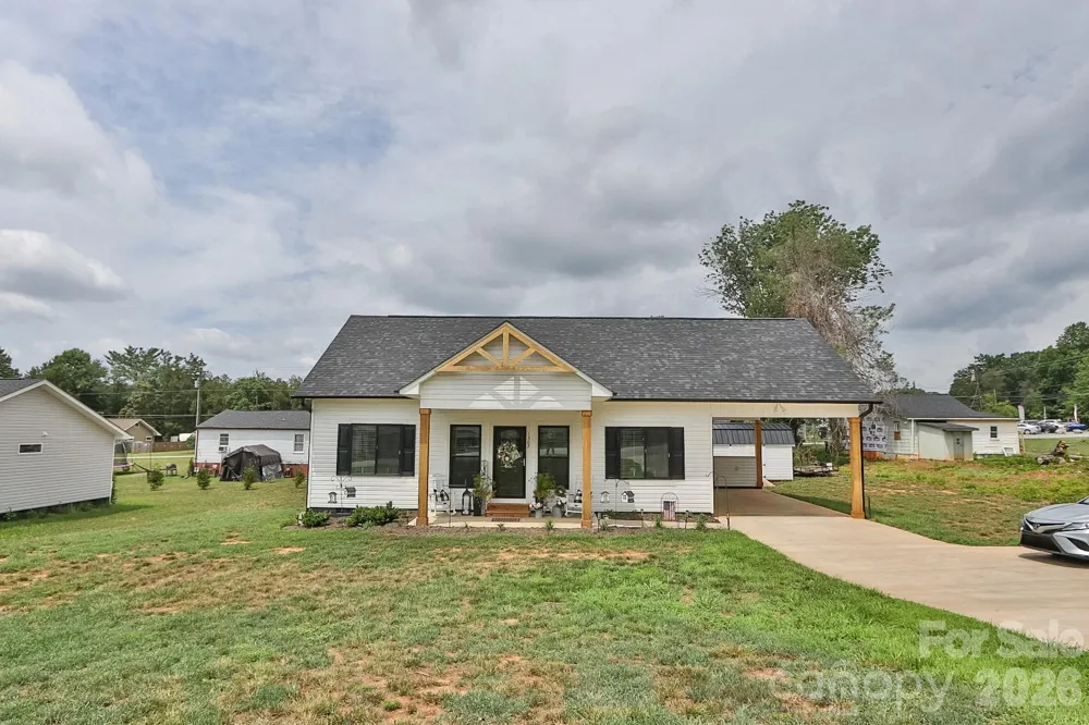 1307 Unifi Industrial Drive Yadkinville, NC 27055