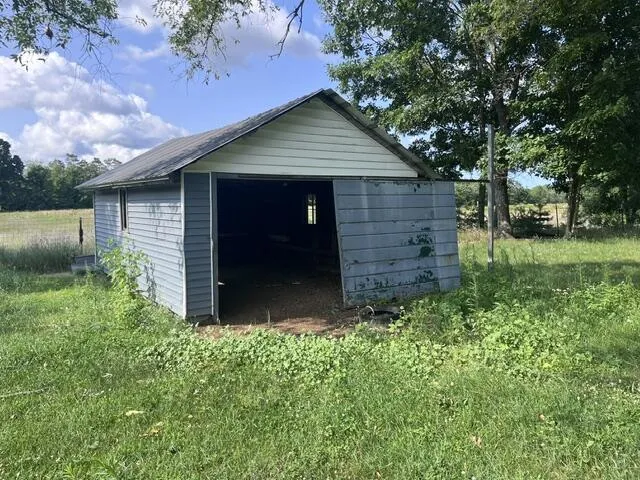 13251 Makinen Road Kaleva, MI 49645