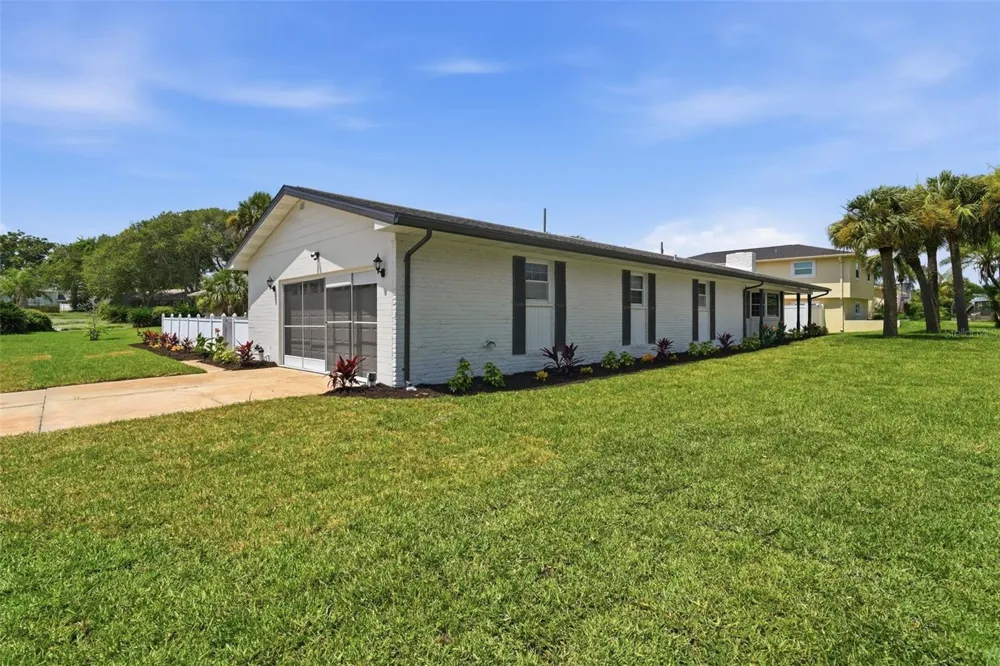 102 ANN RUSTIN DRIVE Ormond Beach, FL 32176