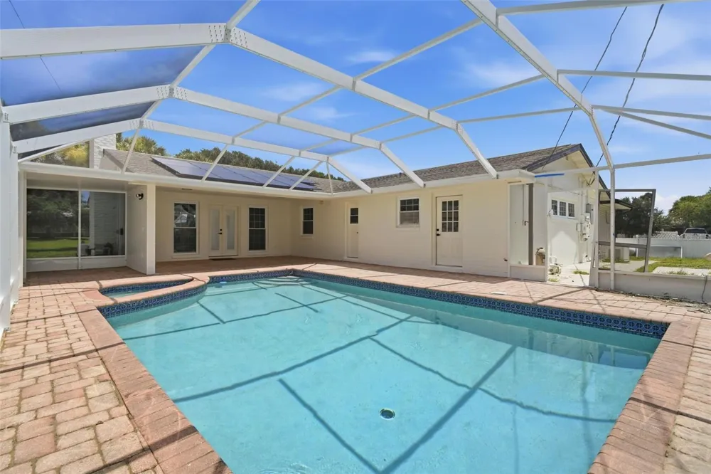 102 ANN RUSTIN DRIVE Ormond Beach, FL 32176