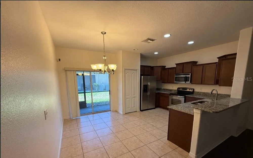 2807 LANTERN HILL AVENUE Brandon, FL 33511