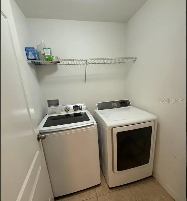 2807 LANTERN HILL AVENUE Brandon, FL 33511