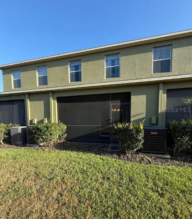 2807 LANTERN HILL AVENUE Brandon, FL 33511