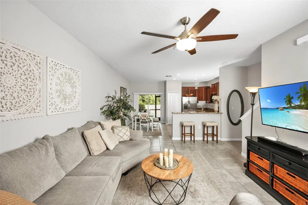 2148 GOLDEN FALCON DRIVE Ruskin, FL 33570
