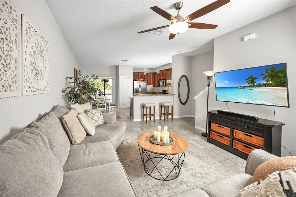 2148 GOLDEN FALCON DRIVE Ruskin, FL 33570