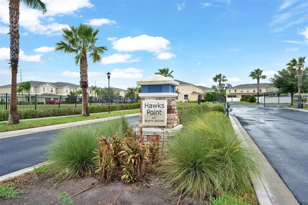 2148 GOLDEN FALCON DRIVE Ruskin, FL 33570