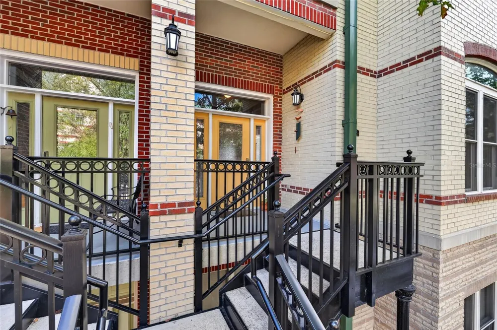 125 NE 4TH STREET #38 Gainesville, FL 32601