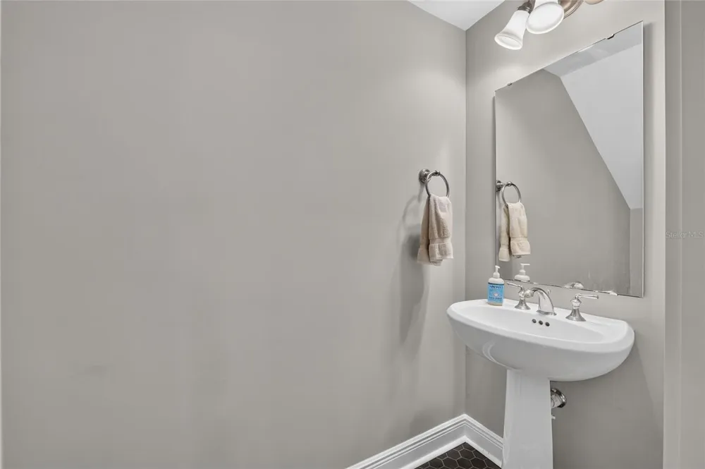 125 NE 4TH STREET #38 Gainesville, FL 32601