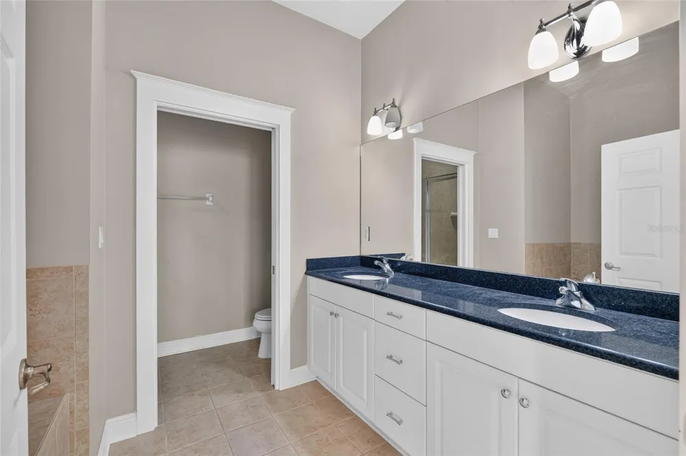 125 NE 4TH STREET #38 Gainesville, FL 32601