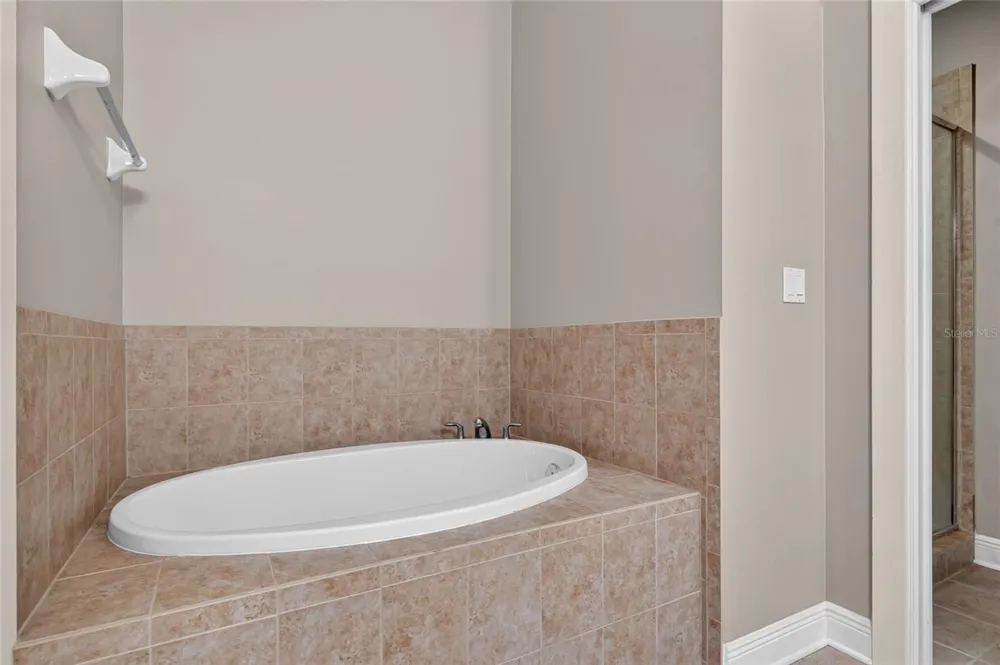 125 NE 4TH STREET #38 Gainesville, FL 32601