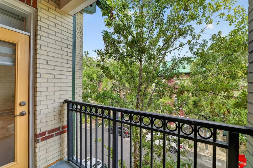 125 NE 4TH STREET #38 Gainesville, FL 32601