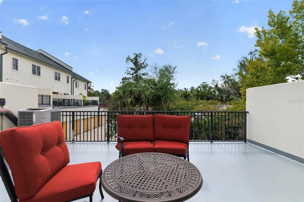 125 NE 4TH STREET #38 Gainesville, FL 32601
