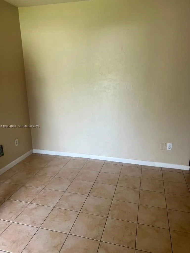 1104 SE 24th Ave #1104 Other City - In The State Of Florida, FL 33990