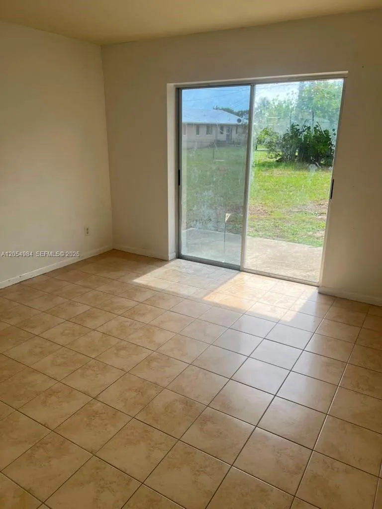 1104 SE 24th Ave #1104 Other City - In The State Of Florida, FL 33990