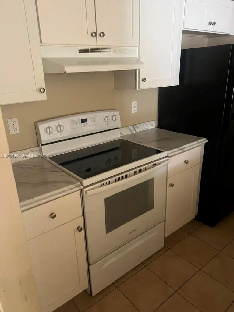 1104 SE 24th Ave #1104 Other City - In The State Of Florida, FL 33990