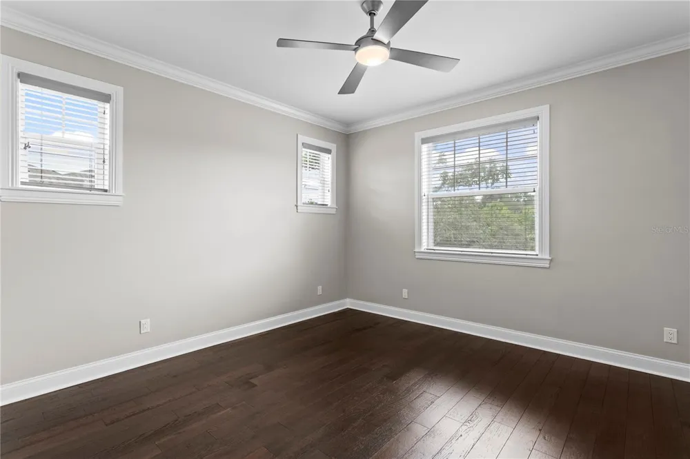 5016 W EVELYN DRIVE Tampa, FL 33609