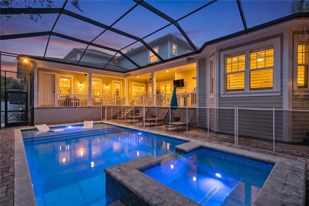 5016 W EVELYN DRIVE Tampa, FL 33609