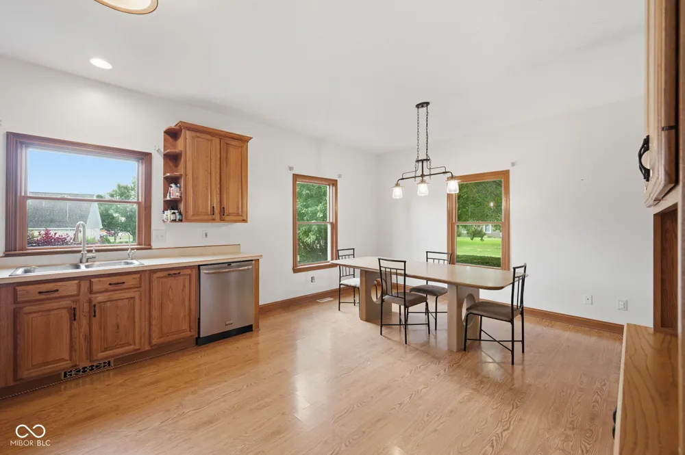 120 Lee Drive Sharpsville, IN 46068