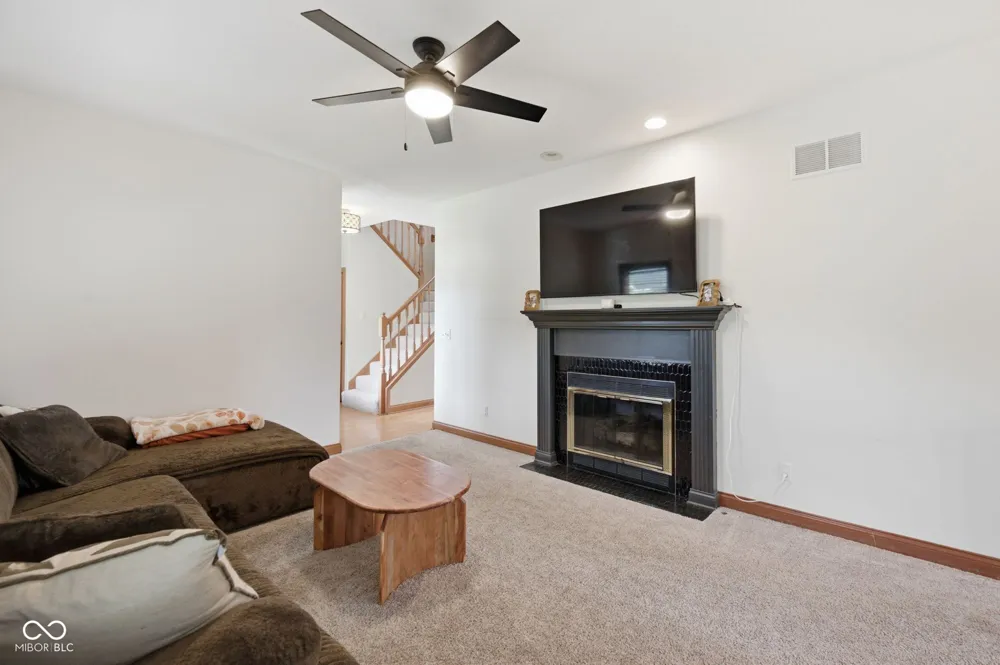 120 Lee Drive Sharpsville, IN 46068
