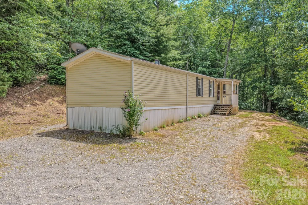 23 Tom Worley Road Leicester, NC 28748