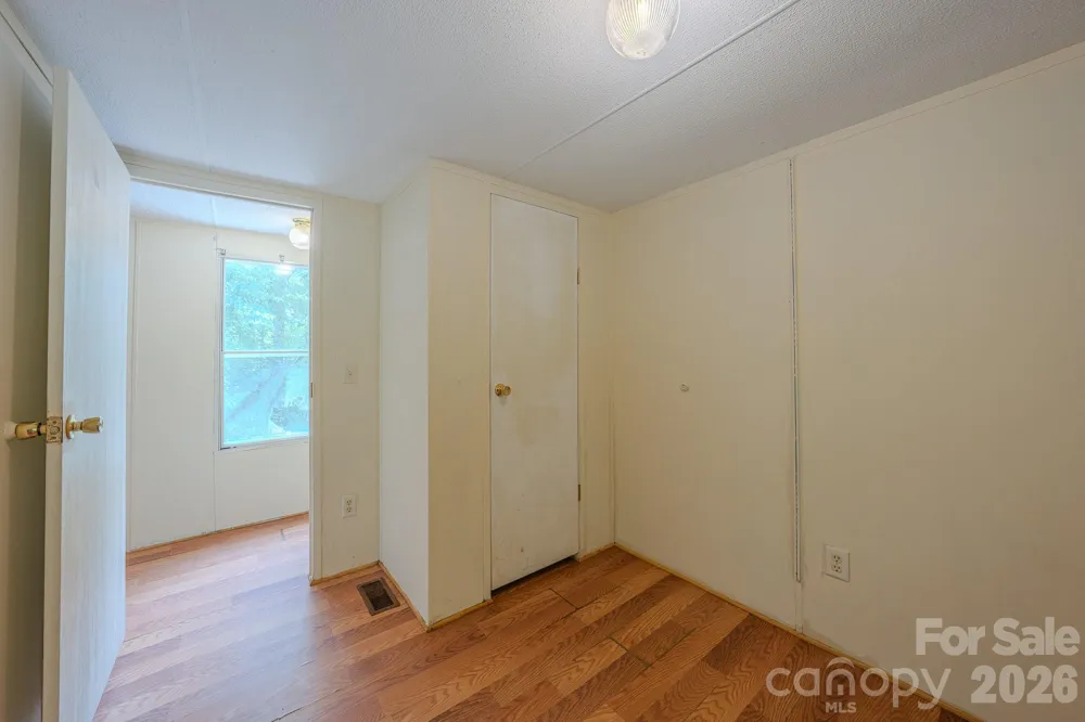 23 Tom Worley Road Leicester, NC 28748