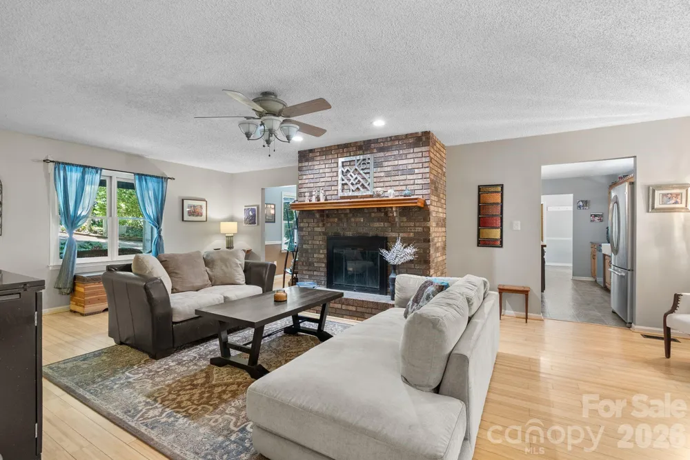 15 Forest Ridge Lane Weaverville, NC 28787