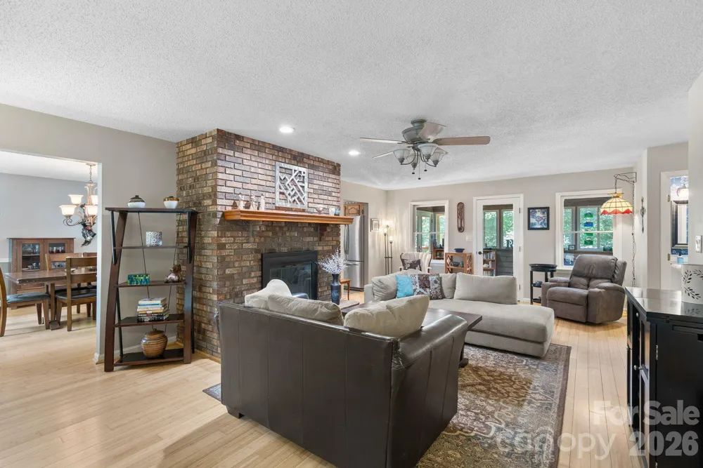 15 Forest Ridge Lane Weaverville, NC 28787