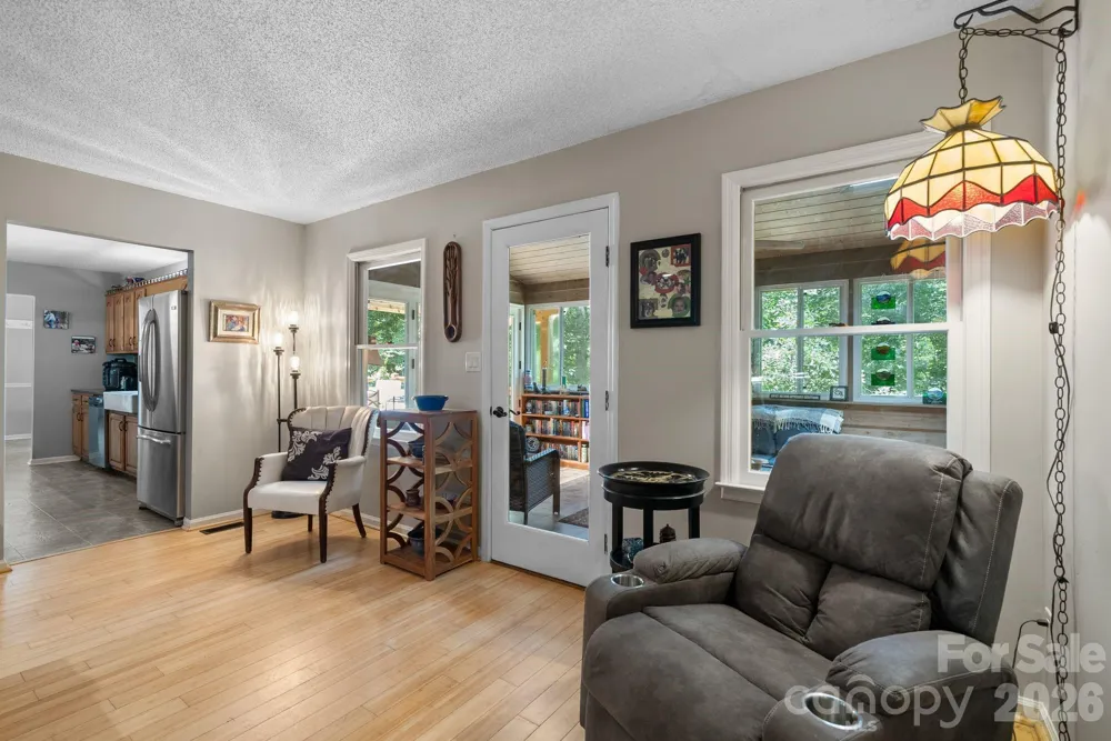 15 Forest Ridge Lane Weaverville, NC 28787