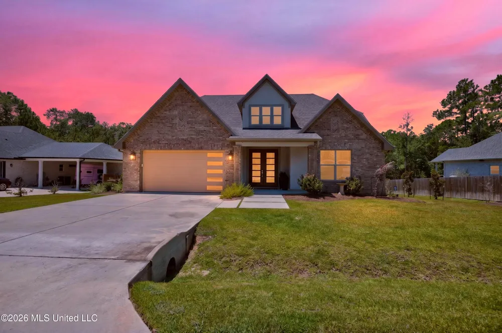 7523 Crooked Stick Drive Diamondhead, MS 39525