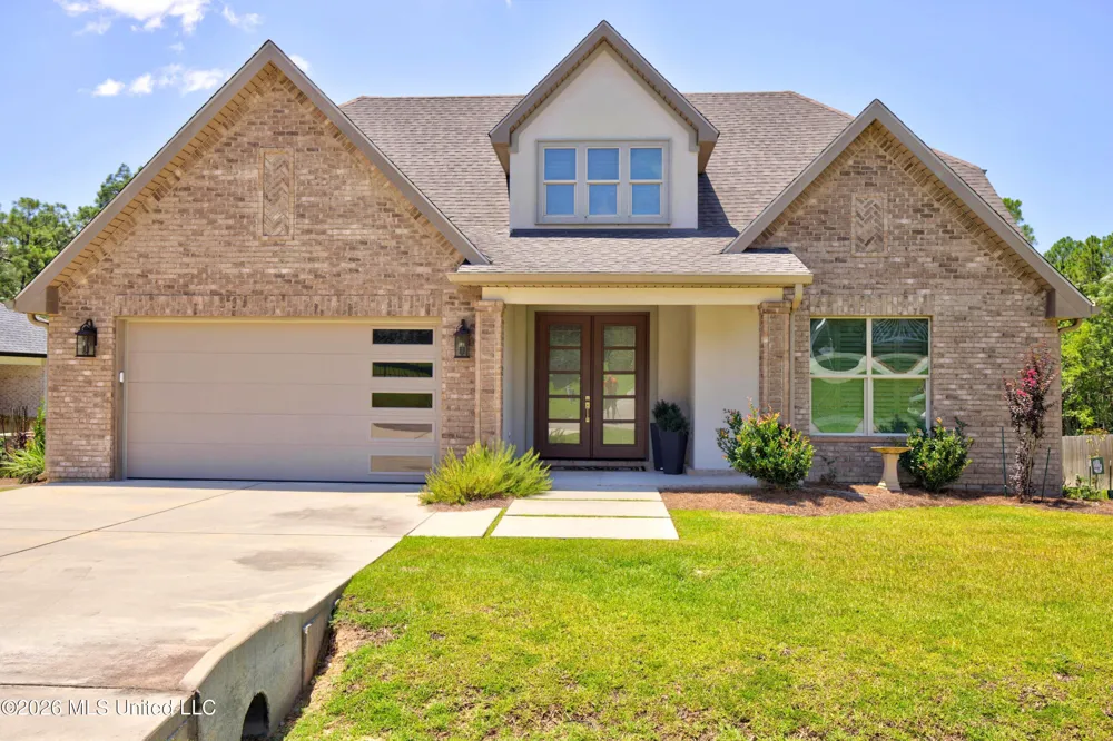 7523 Crooked Stick Drive Diamondhead, MS 39525