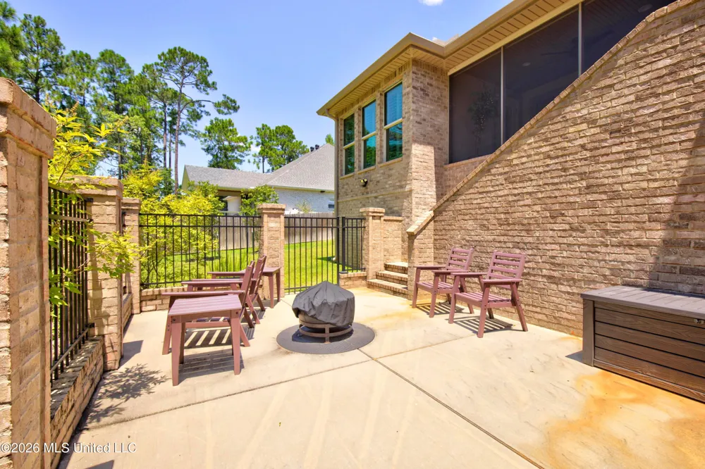 7523 Crooked Stick Drive Diamondhead, MS 39525