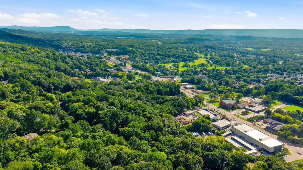 1430 Gold Crest Drive Hixson, TN 37343