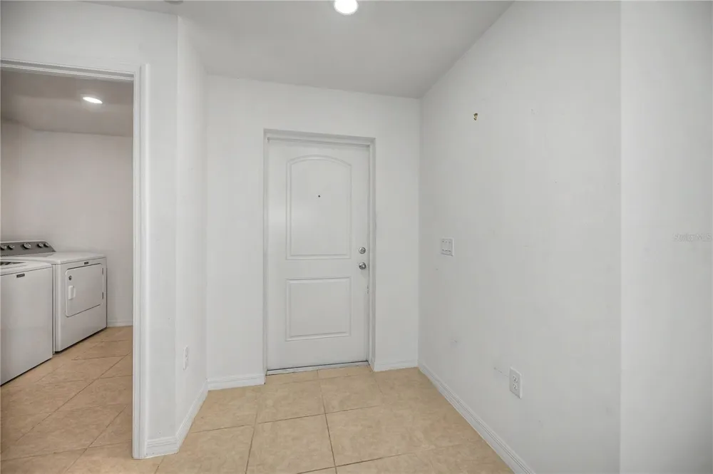2555 ATWATER DRIVE North Port, FL 34288